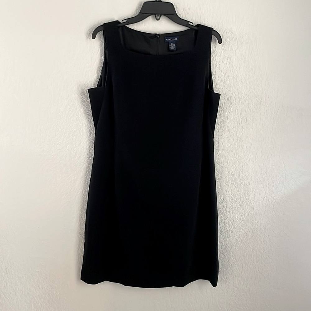 Ann Taylor Black Sheath Dress Square Neck Sleeveless Career Staple Size 14